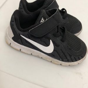 Black nike free 5.0